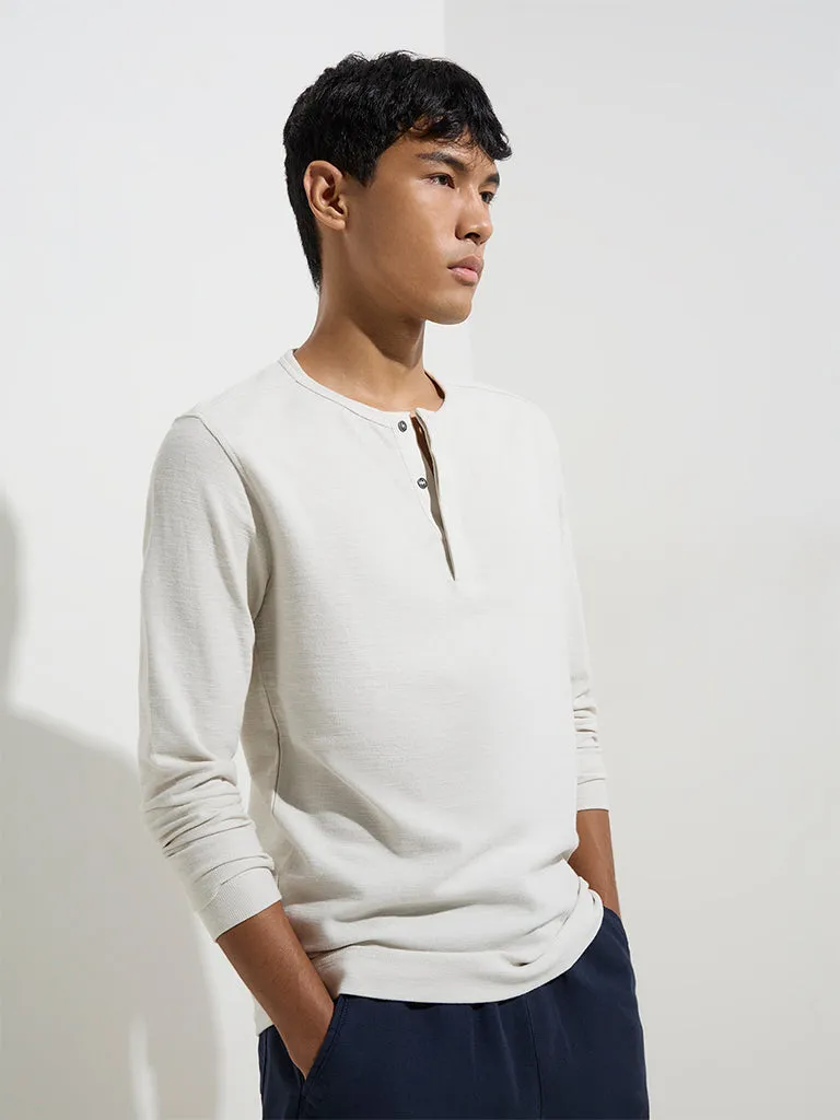 ETA Off-White Relaxed-Fit Henley Cotton T-Shirt