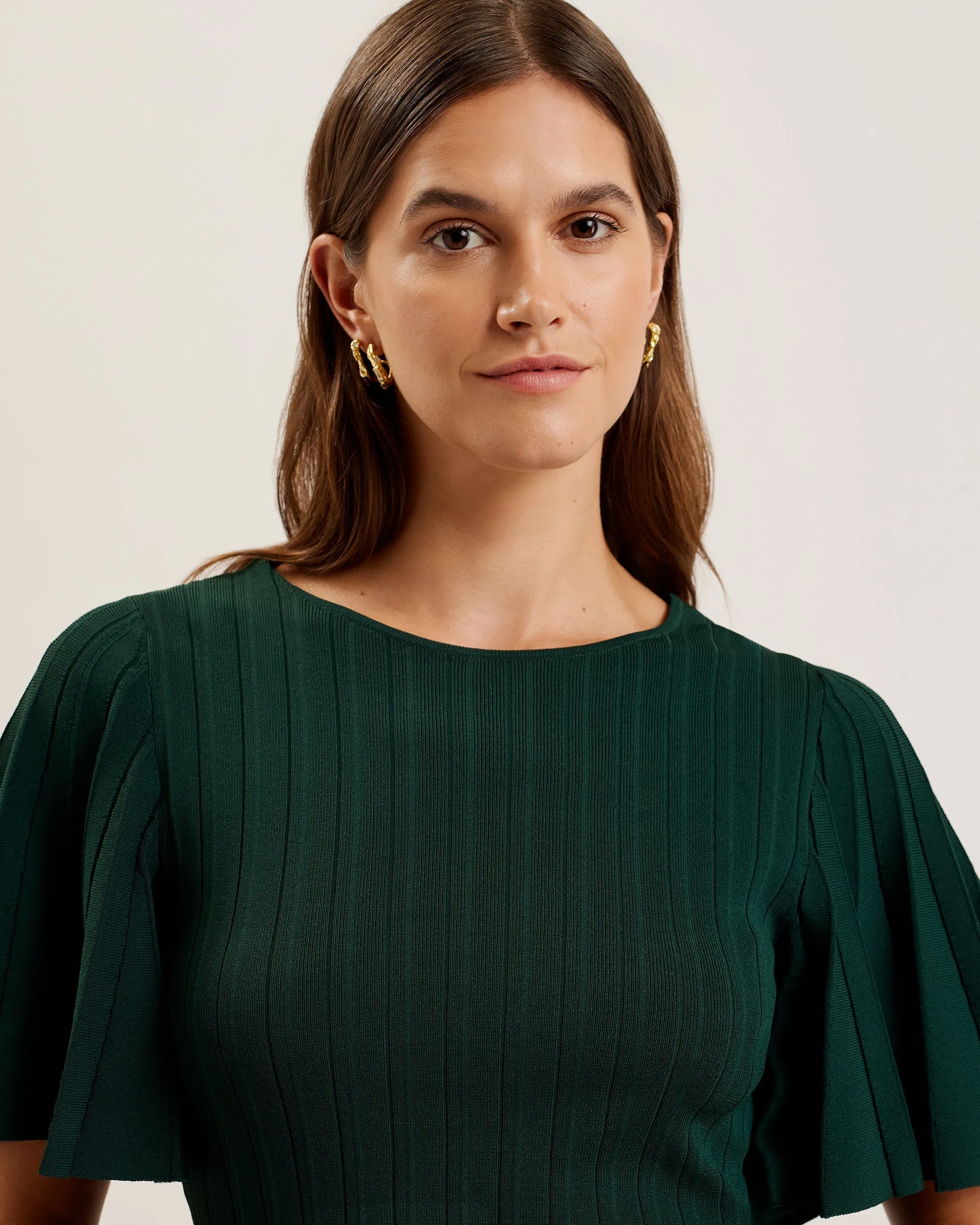 Iivanna Crew Neck Fluted Sleeve Knit Top Dk-Green