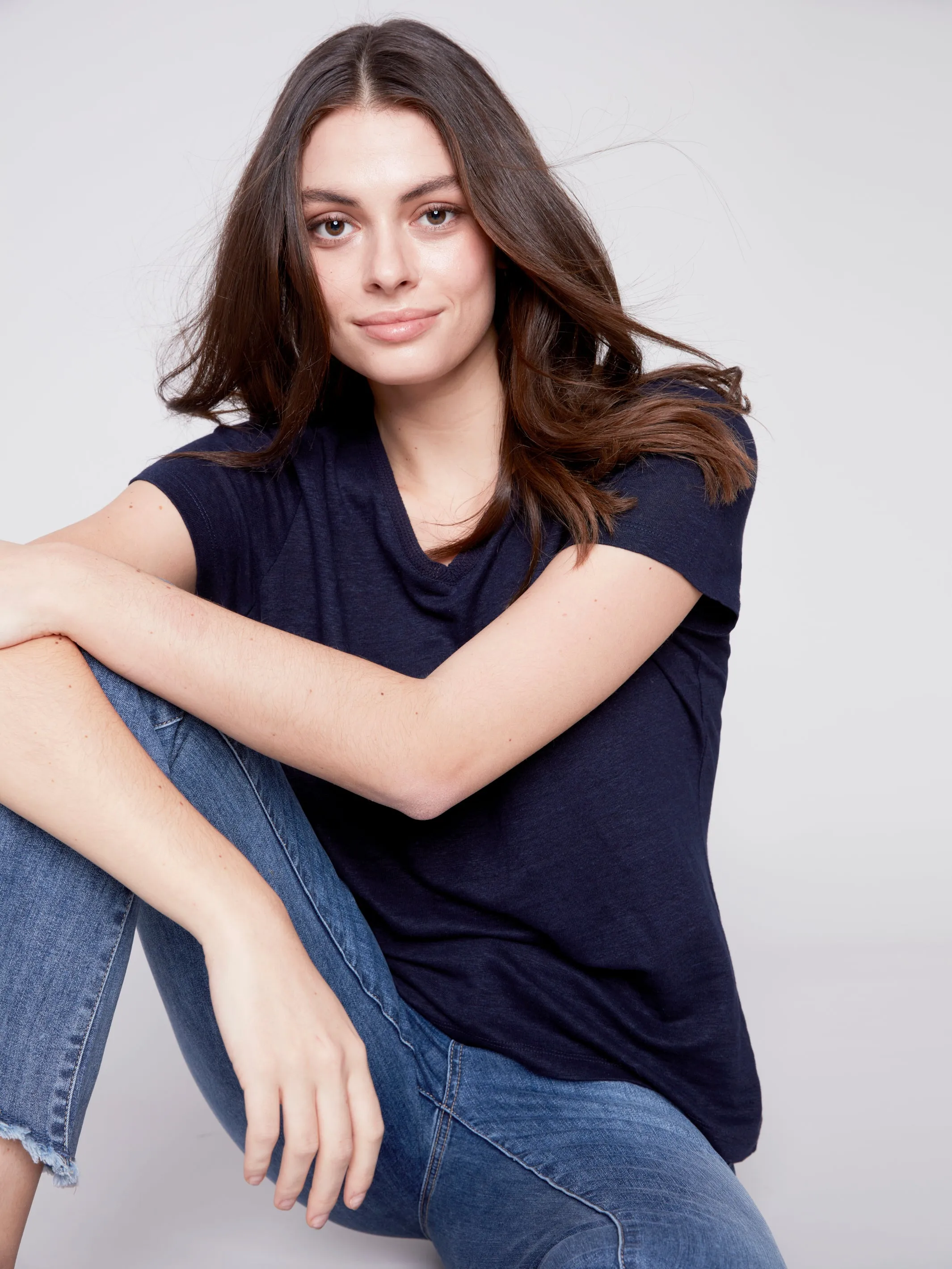 Linen V-Neck T-Shirt